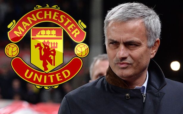Már biztos: José Mourinho ül a Manchester United kispadjára