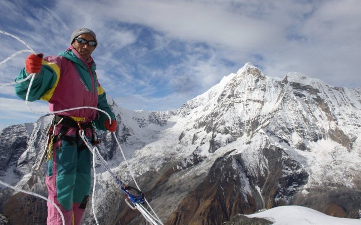 Rekordot állított be egy serpa a Mount Everesten