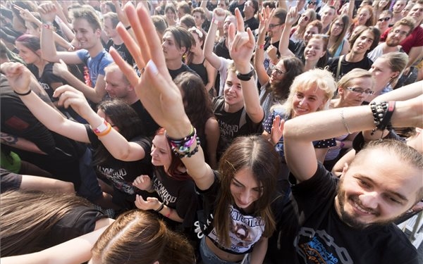 Több mint százötvenezren buliztak Sopronban