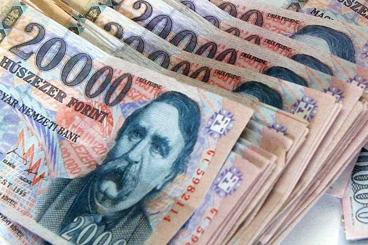 Félmilliárdot csalt el egy nyíregyházi munkaerő-kölcsönző bűnbanda