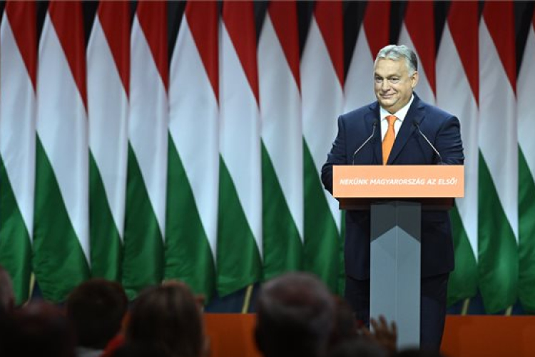 Orbán Viktor: Magyarország minden erővel megvédi magát 