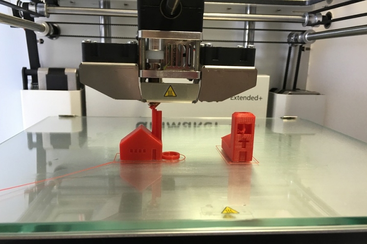 3D nyomtatási versenyt rendeznek középiskolásoknak
