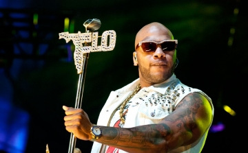 Pitbull helyett Flo Rida lép fel szombaton a FEZEN-en