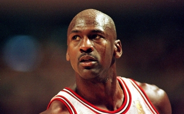 Egy vagyonért kelt el Michael Jordan sportcipője