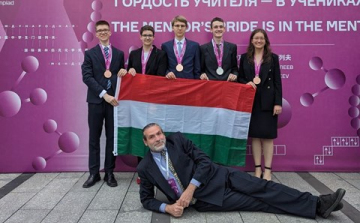 Kiváló eredményeket értek el magyar középiskolások egy nemzetközi kémiaversenyen