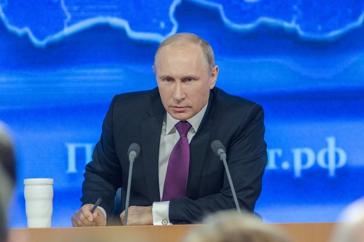 Putyin: Az elkövetkező két-három hét döntő jelentőségű lesz