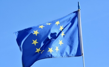 Észtország után Románia is visszavonta ideiglenes EU-biztosjelöltjét