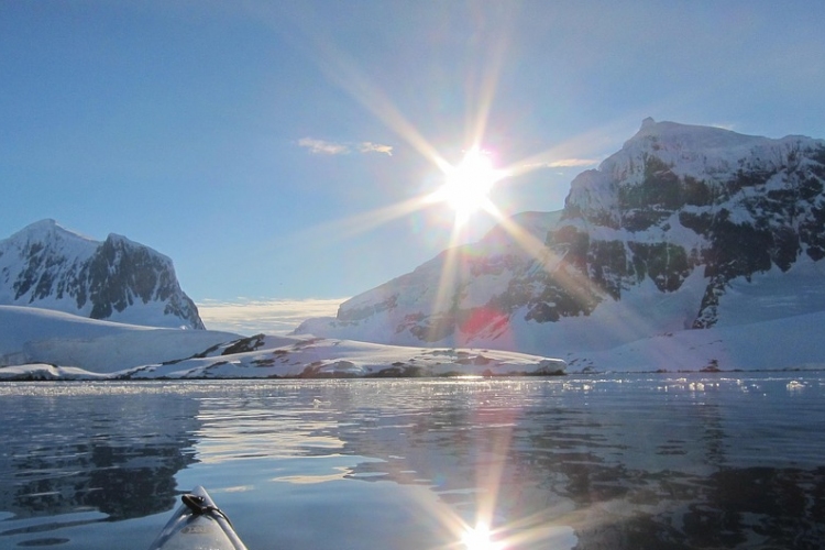 Elnevezik el az Antarktisz hegyeit és gleccsereit