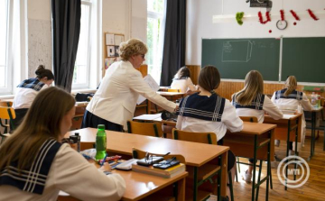 Az érettségit és szakmát is adó technikumokat választotta 2025-ben a legtöbb diák