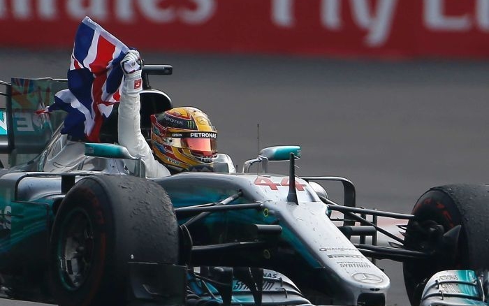 Mexikói Nagydíj - Hamilton negyedszer világbajnok, Verstappen nyert