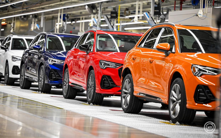 Elkészült az egymilliomodik Audi Q3 modell az Audi Hungaria győri gyárában