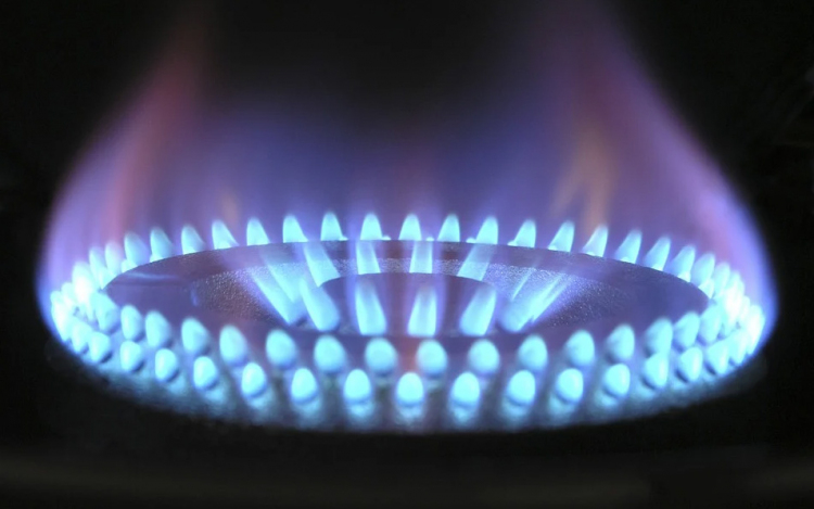 Európában hatszor többet kell fizetni a gázért és ötször többet az áramért