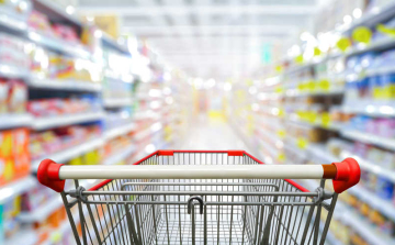 Árréskorlátozást vezetne be a kormány a háztartási cikkeket árusító boltokra