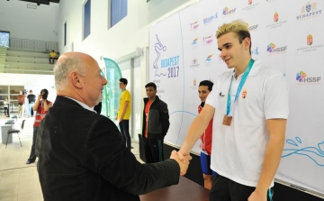 Három érmet is szerzett a dunaújvárosi úszó a hazai rendezésű Iskolai Úszó Világbajnokságon