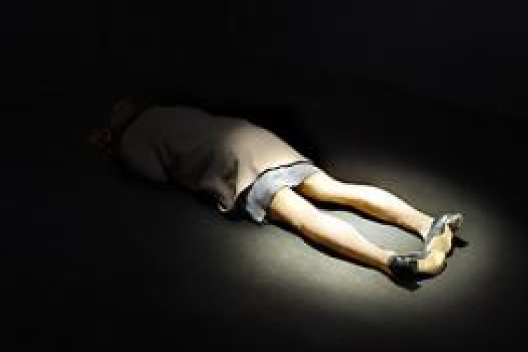 Emberölés alapos gyanúja az Erkel kertben