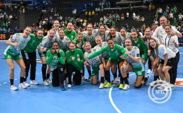 Női kézilabda BL - A Brest legyőzésével döntőben a címvédő Győr