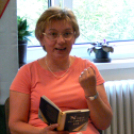 József Attila Könyvtár Gyerekkönyvtár, Mesemondás, játék a fogyatékkal élőknek