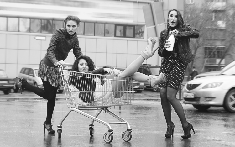 Átváltoztatunk - Szilvia és Zsanett már jelentkezett