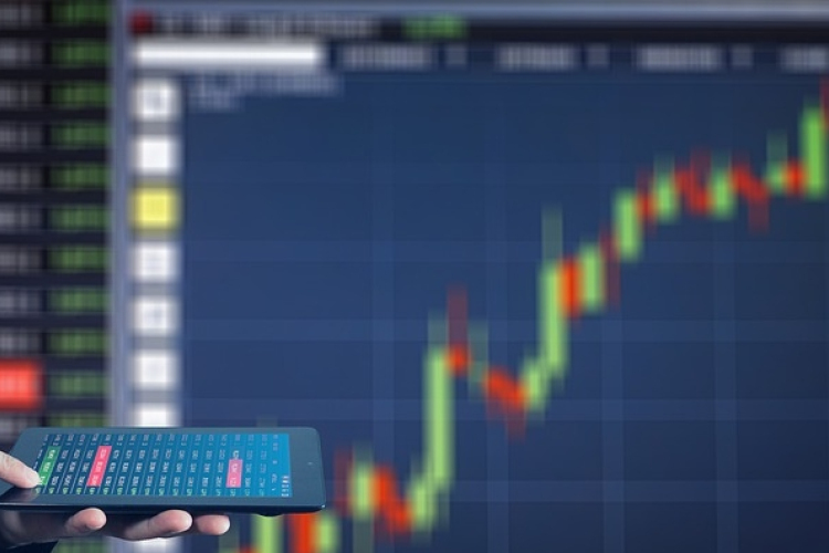 Az OECD-ben több mint 31 éves csúcson az infláció februárban