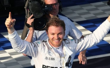 Alonso brutális balesete után Rosberg győzött az idénynyitón - VIDEÓ