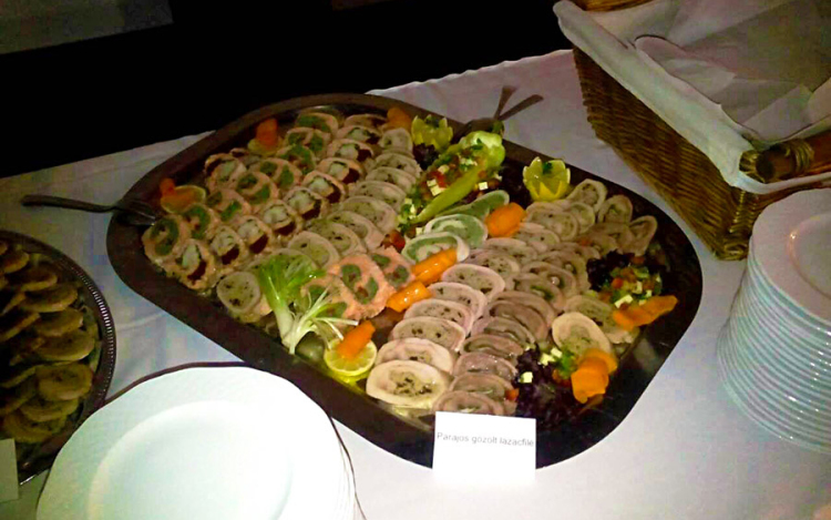 A Fészek Étterem ajánlja: Lazac parajjal