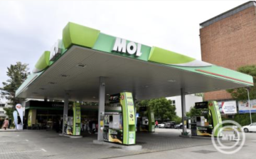 NGM: a magyar üzemanyagárak a háborús feszültség ellenére továbbra is kedvezőbben alakulnak a szomszédos országokhoz képest