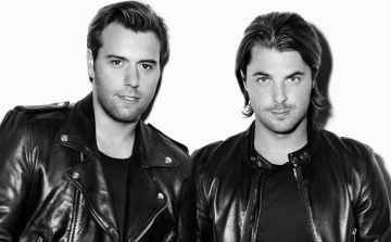 Axwell Λ Ingrosso is a Soundra tart